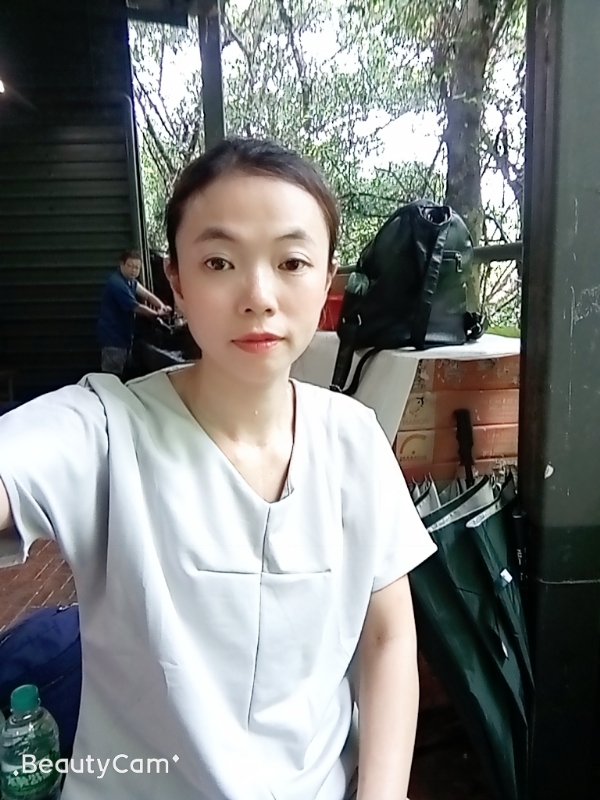 vivi的第一张照片--台湾女同性恋服务网